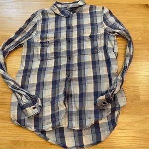 Mudd junior medium blue/white plaid button down long sleeve shirt